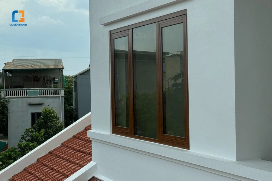 Các Mẫu Cửa Sổ Mở Hất 3 Cánh Đẹp Phù Hợp Cho Từng Phòng 