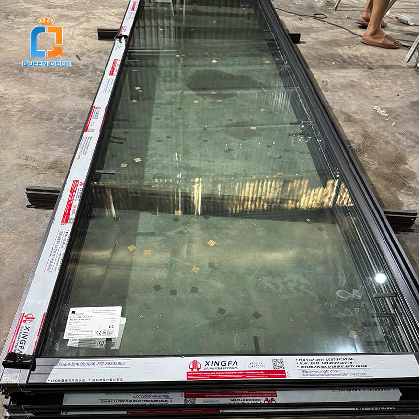 Nhôm xingfa - Queen Door