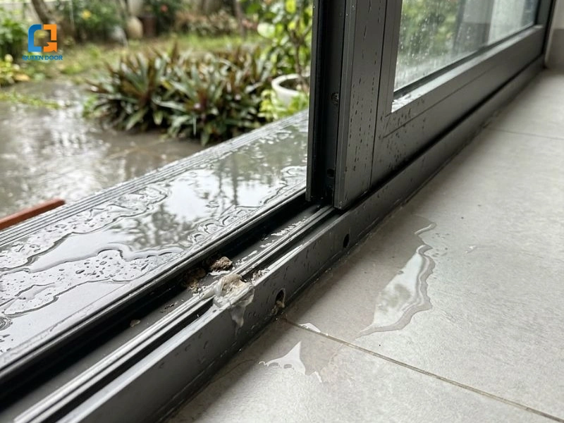 cửa nhôm xingfa bị vô nước cửa nhôm xingfa bị vô nước