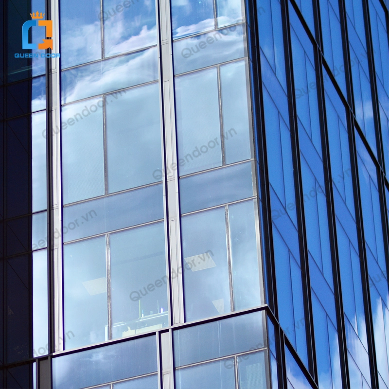 Vách nhôm kính lớn hệ Stick Queen Door SK-04