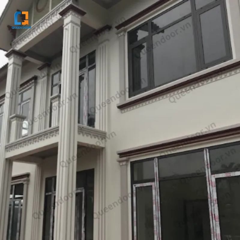 nhà thầu cửa nhôm kính