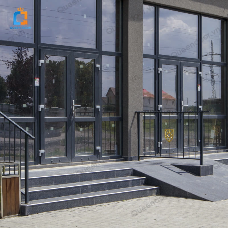 Cửa đi mở quay 2 cánh Queen Door MQ-23